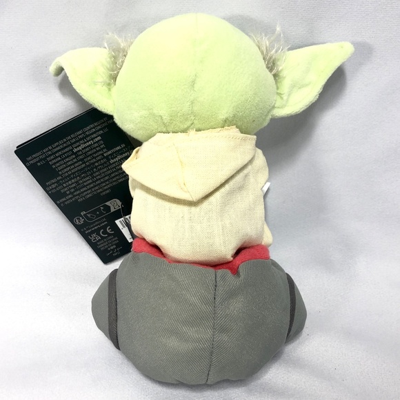 2022 Disney Parks Star Wars Galaxy's Edge Yoda Jedi Master Coruscant 7" Plush - Picture 2 of 5